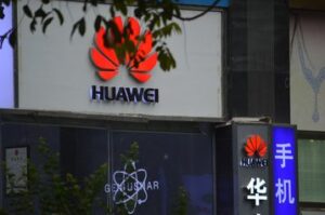 Read more about the article US revokes China-bound export licenses to Intel and Qualcomm